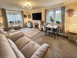 lounge- click for photo gallery